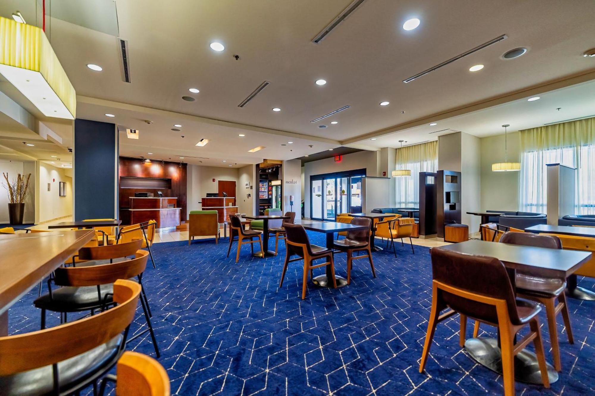 Courtyard Biloxi North/D'Iberville Exterior photo